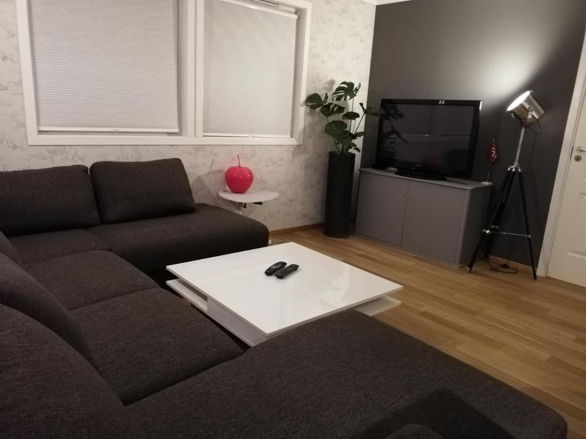 The Little Apartment Sola Екстериор снимка